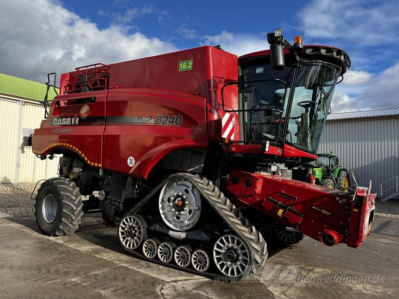 Mähdrescher tip Case IH 8240 ASF, Gebrauchtmaschine in Sülzetal OT Altenweddingen (Poză 1)