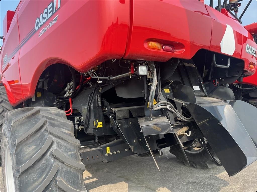 Mähdrescher tip Case IH 8250 Axial-Flow, Gebrauchtmaschine in Lintrup (Poză 3)