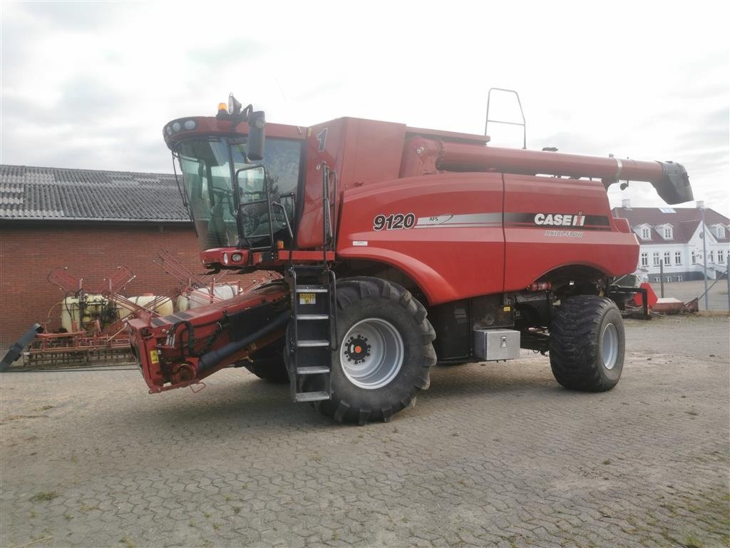 Mähdrescher van het type Case IH 9120 AXIAL FLOW GPS, ca.1500 timer, Gebrauchtmaschine in Egtved (Foto 6)