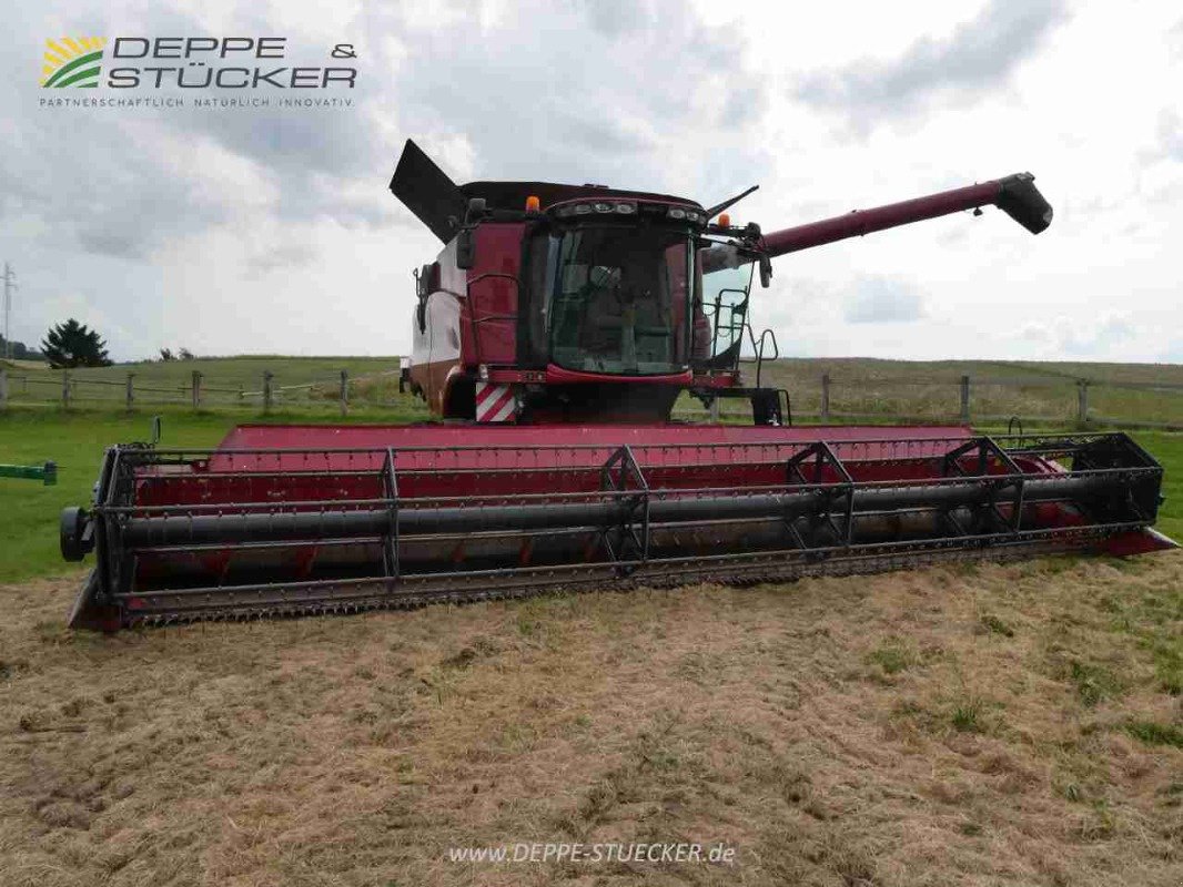 Mähdrescher типа Case IH 9230 Raupe, Gebrauchtmaschine в Lauterberg/Barbis (Фотография 10)