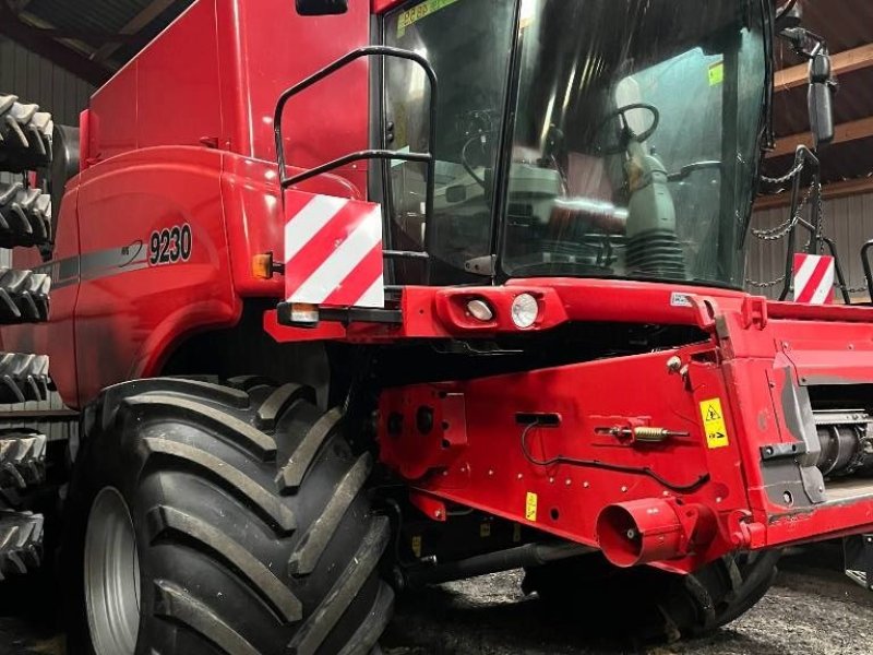 Mähdrescher tip Case IH 9230, Gebrauchtmaschine in Mern (Poză 1)