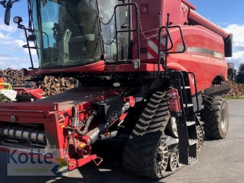 Mähdrescher Türe ait Case IH AF 8240, Gebrauchtmaschine içinde Rieste