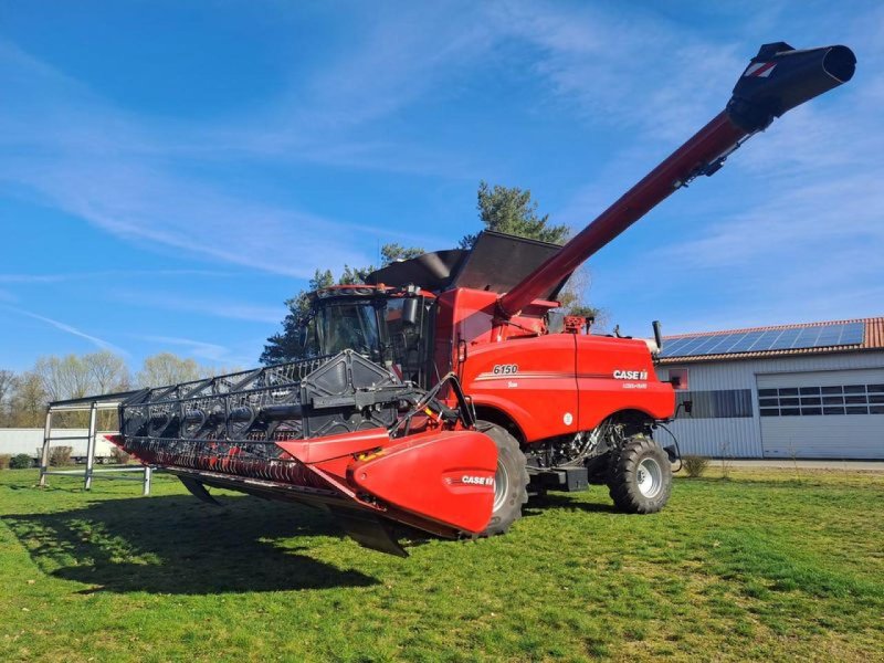 Mähdrescher des Typs Case IH AF6150, X-FLOW, Neumaschine in Vehlow (Bild 1)