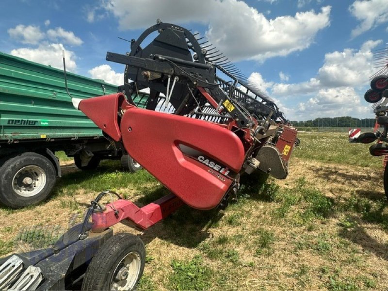 Mähdrescher tip Case IH Axial  7250   Raupe   Allrad    Neuwertig, Gebrauchtmaschine in Schutterzell (Poză 15)