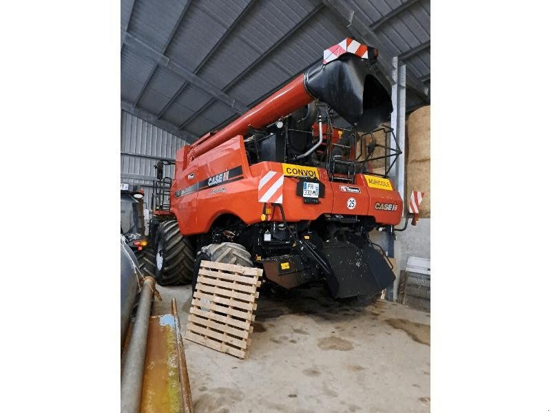 Mähdrescher del tipo Case IH AXIAL 9230, Gebrauchtmaschine en CHATEAUBRIANT CEDEX (Imagen 7)