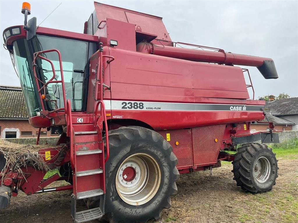 Mähdrescher tip Case IH Axial-Flow 2388 X-Clusive, Gebrauchtmaschine in Aalborg SV (Poză 1)