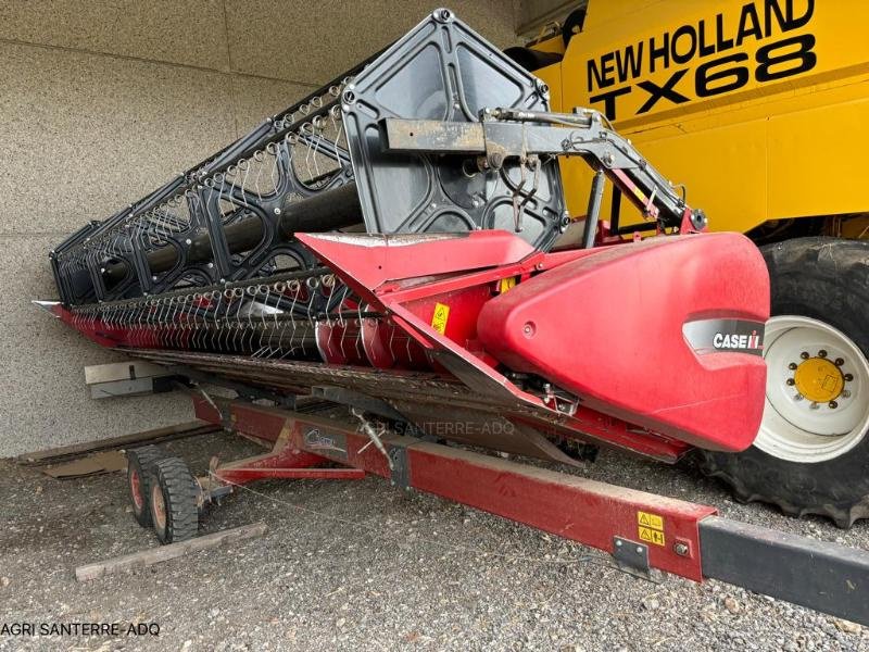 Mähdrescher des Typs Case IH AXIAL-FLOW 5130, Gebrauchtmaschine in ROYE (Bild 2)