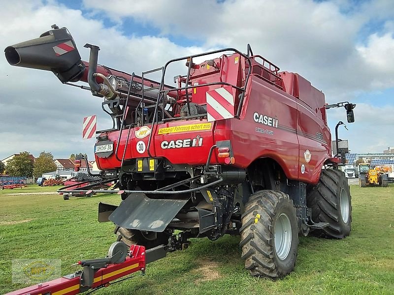 Mähdrescher del tipo Case IH Axial-Flow 6150 inkl. 6,70 m Schneidwerk und Wagen, Vorführmaschine In Mühlhausen-Görmar (Immagine 4)