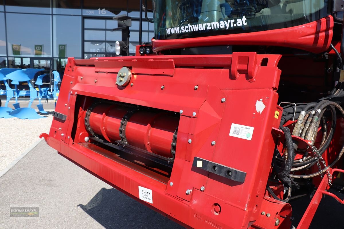 Mähdrescher del tipo Case IH Axial-Flow 6150, Neumaschine In Gampern (Immagine 11)