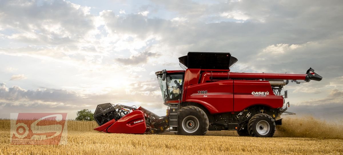 Mähdrescher van het type Case IH Axial-Flow 6160, Neumaschine in Offenhausen (Foto 2)