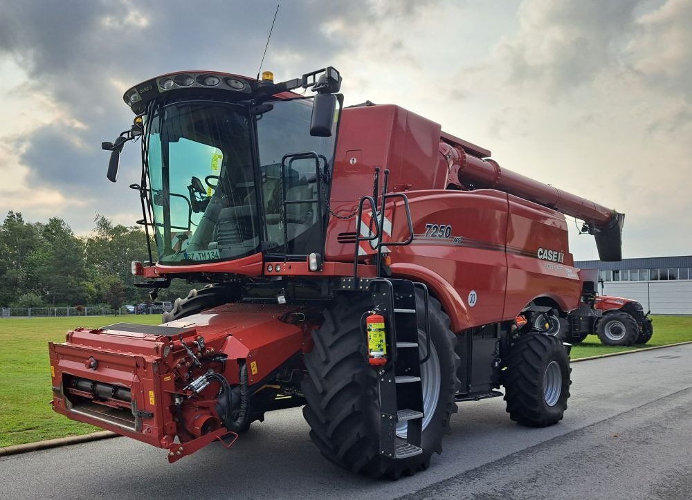 Mähdrescher typu Case IH Axial Flow 7250, Gebrauchtmaschine v Gülzow-Prüzen OT Mühlengeez (Obrázok 1)