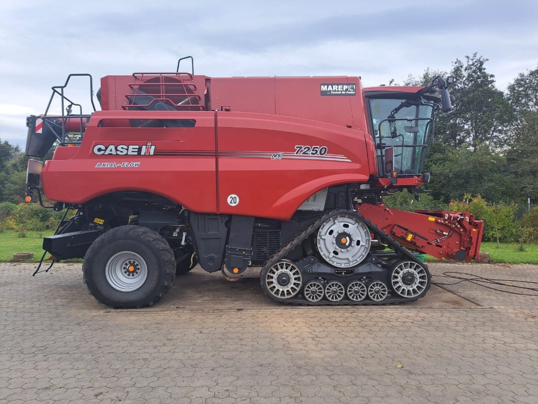 Mähdrescher del tipo Case IH Axial Flow 7250, Gebrauchtmaschine In Gülzow-Prüzen OT Mühlengeez (Immagine 2)