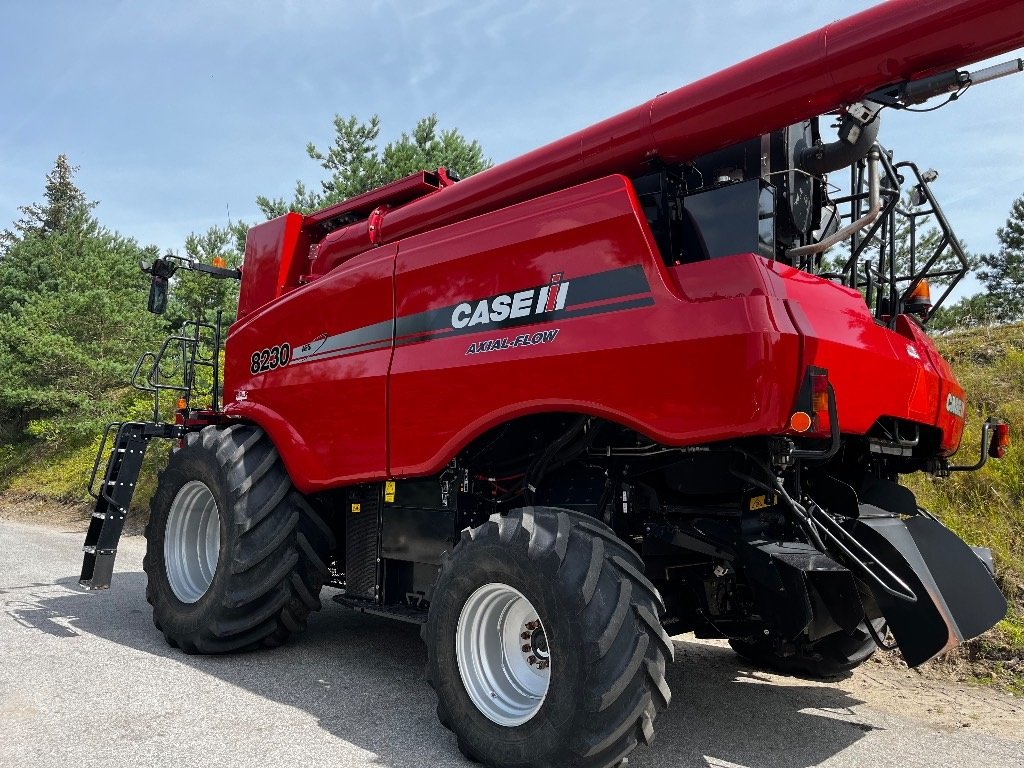 Mähdrescher a típus Case IH Axial Flow 8230 4 WD, Gebrauchtmaschine ekkor: Aalborg SV (Kép 3)