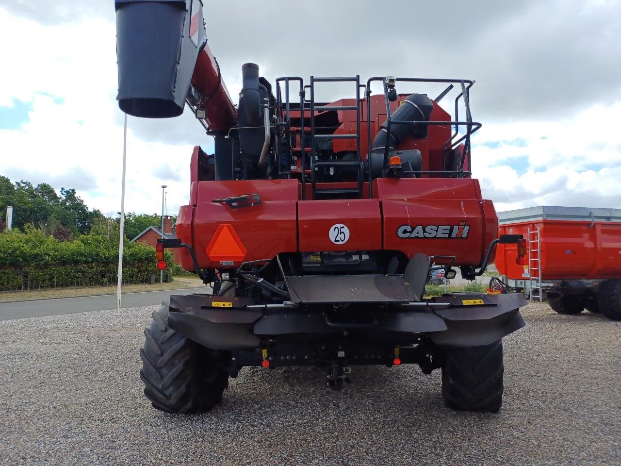 Mähdrescher des Typs Case IH AXIAL FLOW 8230, Gebrauchtmaschine in Skjern (Bild 4)