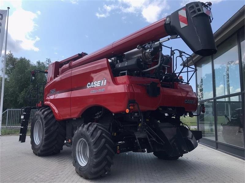 Mähdrescher a típus Case IH AXIAL-FLOW 8250, Gebrauchtmaschine ekkor: Aalborg SV (Kép 4)