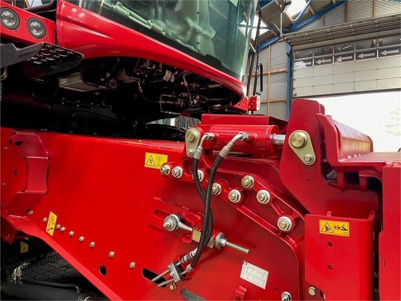 Mähdrescher typu Case IH AXIAL-FLOW 8250, Gebrauchtmaschine w Aalborg SV (Zdjęcie 3)