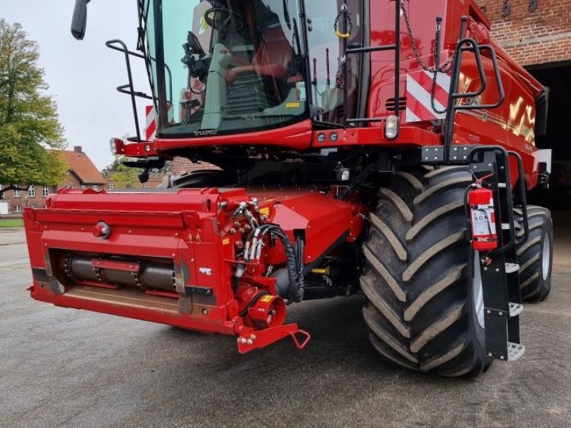 Mähdrescher typu Case IH AXIAL-FLOW 8250, Gebrauchtmaschine w Viborg