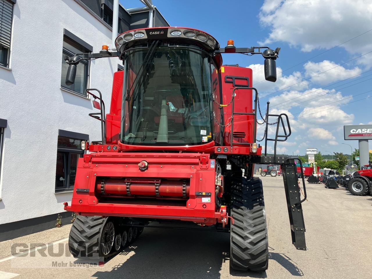 Mähdrescher типа Case IH Axial-Flow 8250, Neumaschine в Friedberg-Derching (Фотография 2)