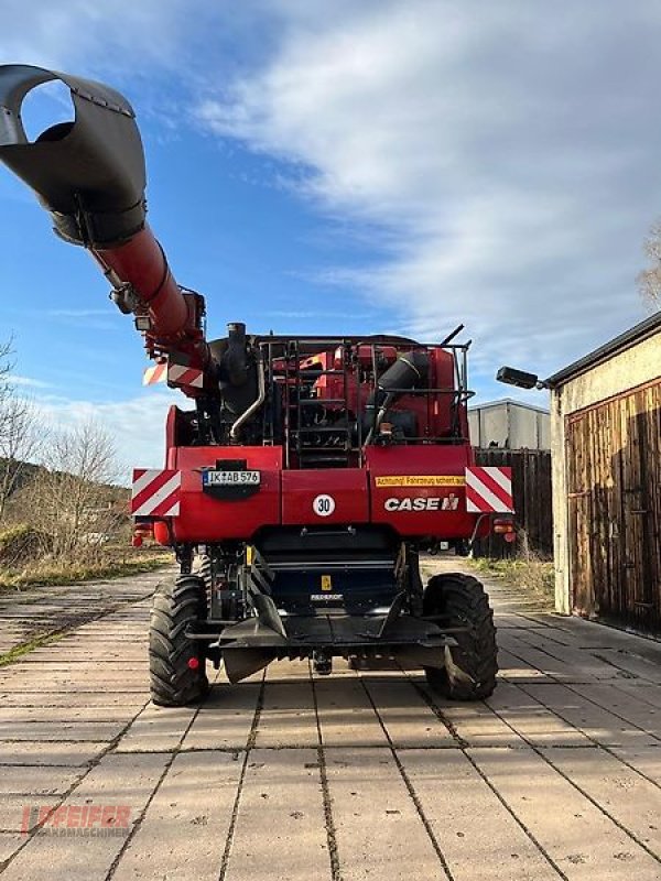 Mähdrescher van het type Case IH Axial Flow 8250, Gebrauchtmaschine in Elleben OT Riechheim (Foto 4)