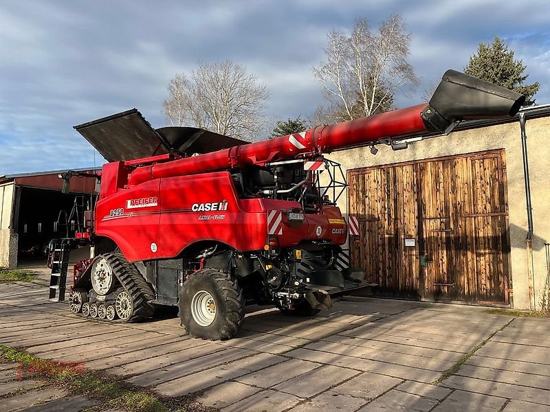 Mähdrescher van het type Case IH Axial Flow 8250, Gebrauchtmaschine in Elleben OT Riechheim (Foto 3)