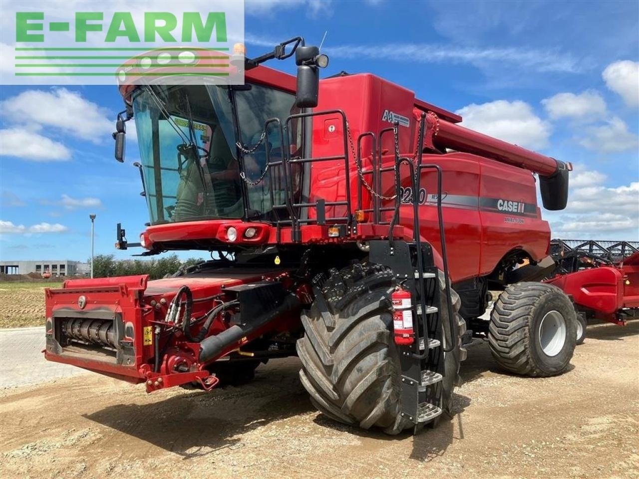 Mähdrescher типа Case IH axial flow 9230 35fod, velholdt, står på sjælland, Gebrauchtmaschine в AALBORG SV (Фотография 1)