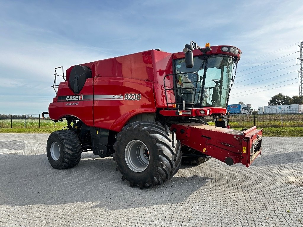 Mähdrescher tipa Case IH Axial Flow 9230 35fod, Gebrauchtmaschine u Aalborg SV (Slika 3)