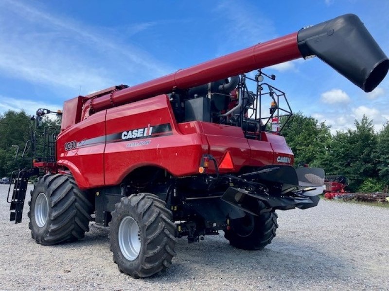 Mähdrescher of the type Case IH Axial Flow 9230 Egnos GPS. Utrolig pæn maskine!, Gebrauchtmaschine in Glamsbjerg (Picture 3)