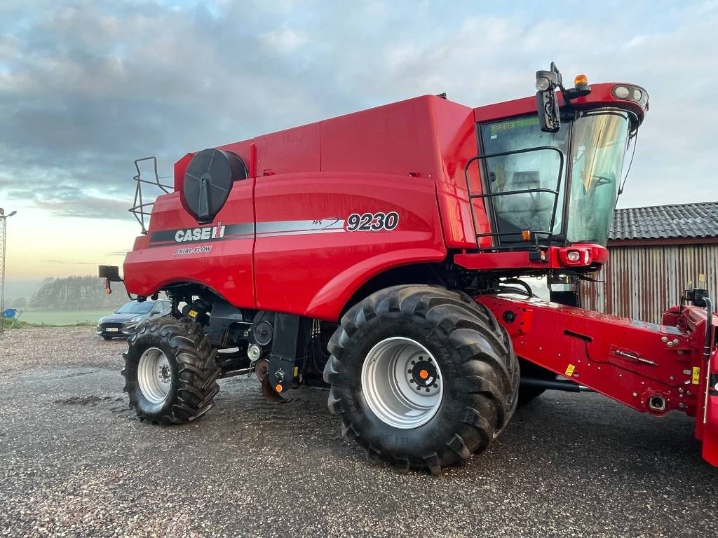 Mähdrescher a típus Case IH Axial flow 9230, Gebrauchtmaschine ekkor: Mern (Kép 3)