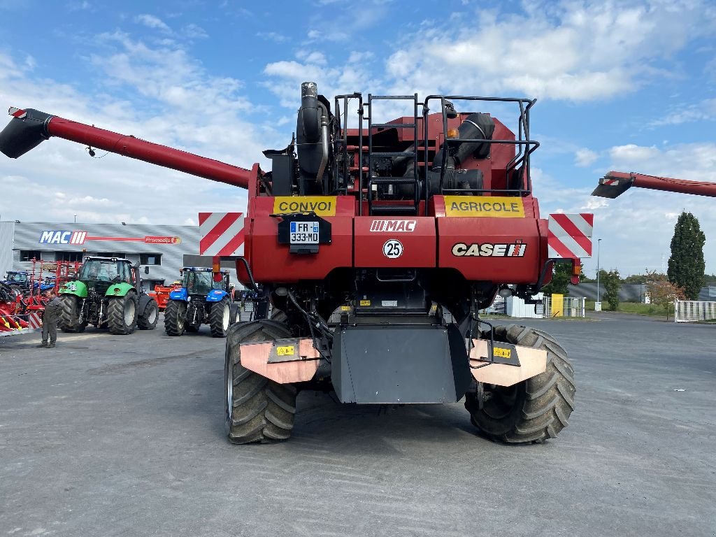 Mähdrescher типа Case IH Axial-Flow 9230, Gebrauchtmaschine в CHATEAUBRIANT CEDEX (Фотография 4)