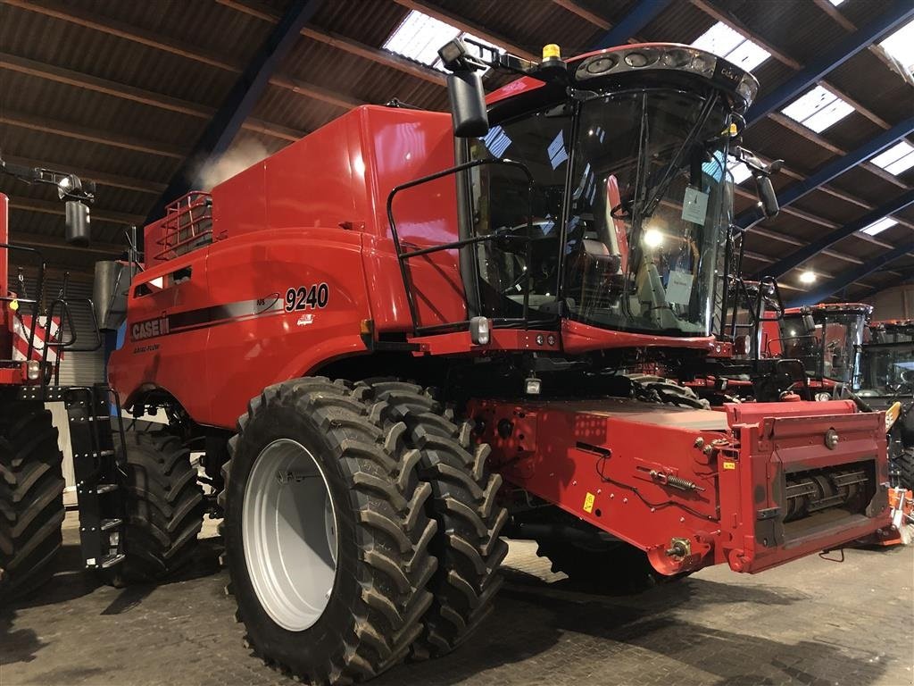 Mähdrescher typu Case IH Axial Flow 9240 // GOOD PRICE, Gebrauchtmaschine v Aalborg SV (Obrázek 6)