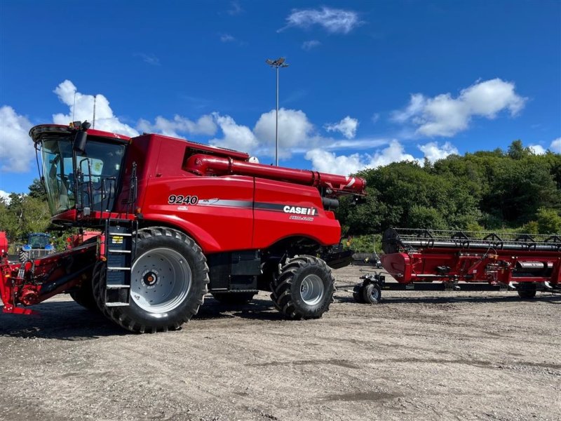 Mähdrescher of the type Case IH Axial Flow 9240 // GOOD PRICE, Gebrauchtmaschine in Aalborg SV (Picture 1)