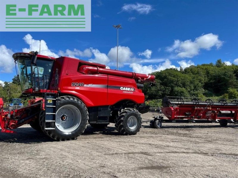 Mähdrescher van het type Case IH axial flow 9240, Gebrauchtmaschine in AALBORG SV (Foto 1)