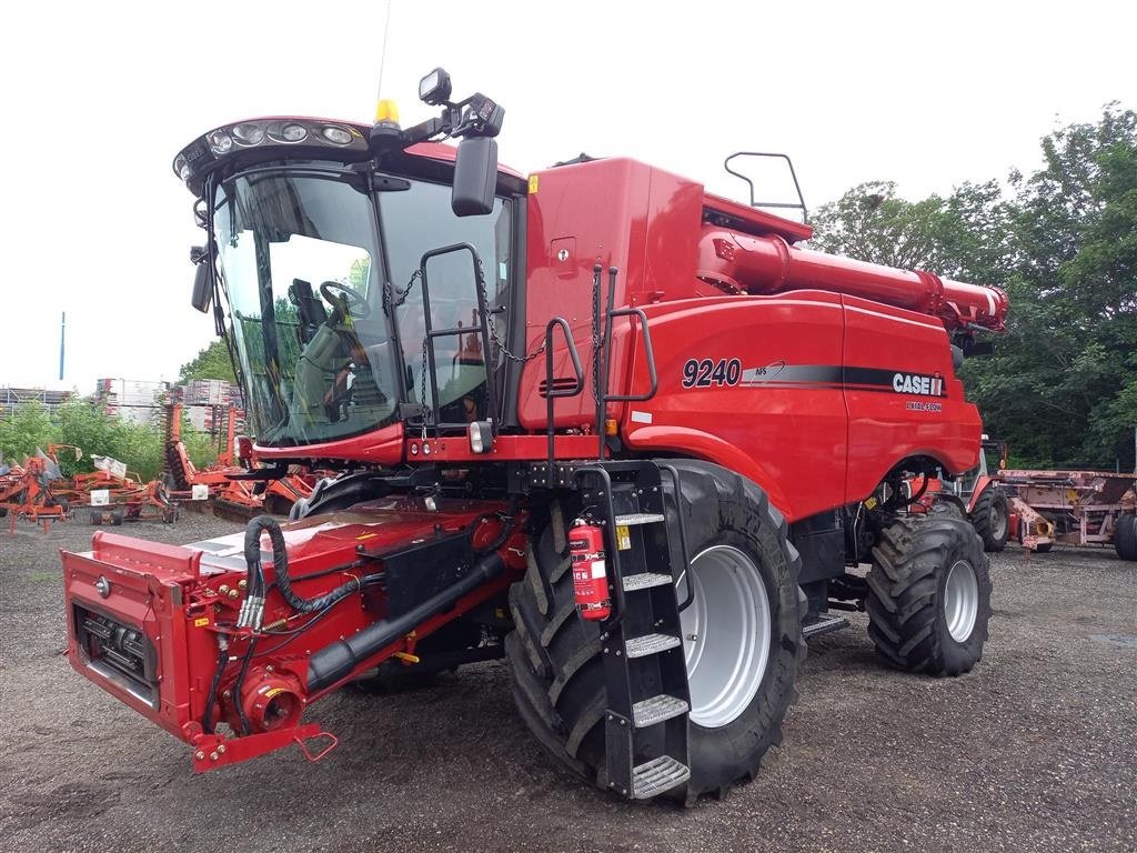 Mähdrescher des Typs Case IH Axial Flow 9240, Gebrauchtmaschine in Roskilde (Bild 1)