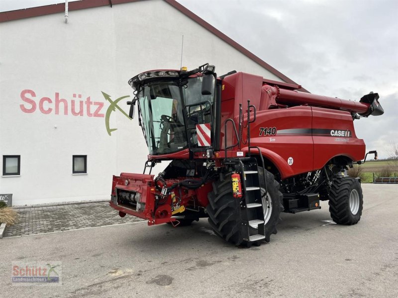 Mähdrescher of the type Case IH Axial Flow AF 7140 SW Vario 3050 Transportwagen, Gebrauchtmaschine in Schierling (Picture 1)