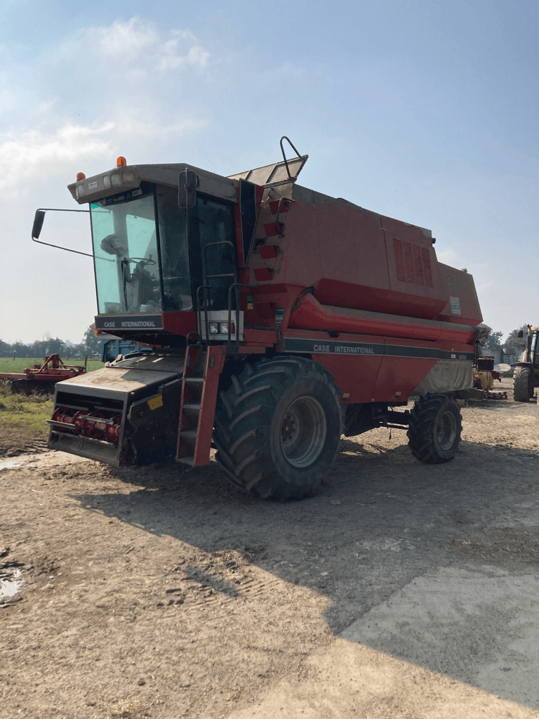 Mähdrescher Türe ait Case IH D9000, Gebrauchtmaschine içinde CINTHEAUX (resim 11)