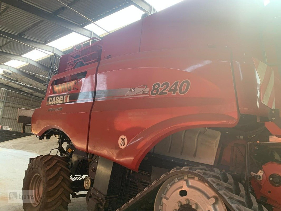 Mähdrescher des Typs Case 8240 Axial Flow, Gebrauchtmaschine in Perleberg (Bild 4)