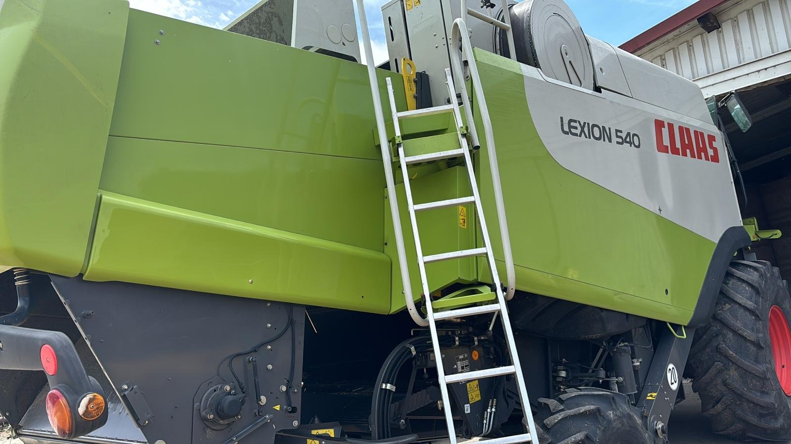 Mähdrescher van het type CLAAS 540, Gebrauchtmaschine in Schwetzingen (Foto 2)