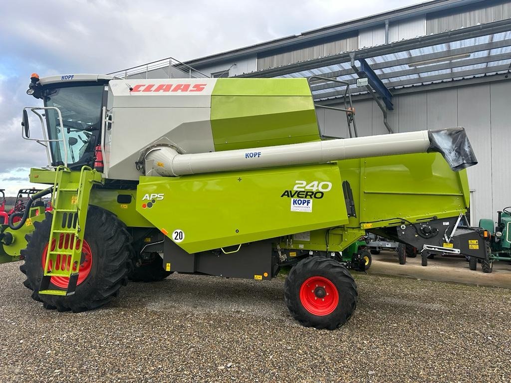 Mähdrescher des Typs CLAAS Avero 240 Bj 21 59 Motorh 37 Trommelh, Gebrauchtmaschine in Schutterzell (Bild 8)