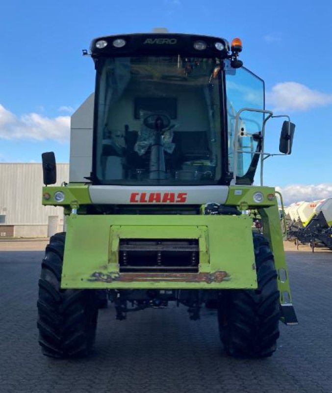 Mähdrescher del tipo CLAAS AVERO 240, Gebrauchtmaschine en Hockenheim (Imagen 9)