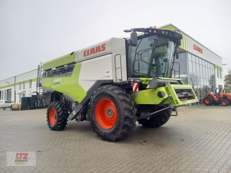 Mähdrescher του τύπου CLAAS CLAAS LEXION 6900 + VARIO 930, Neumaschine σε Hartmannsdorf (Φωτογραφία 1)