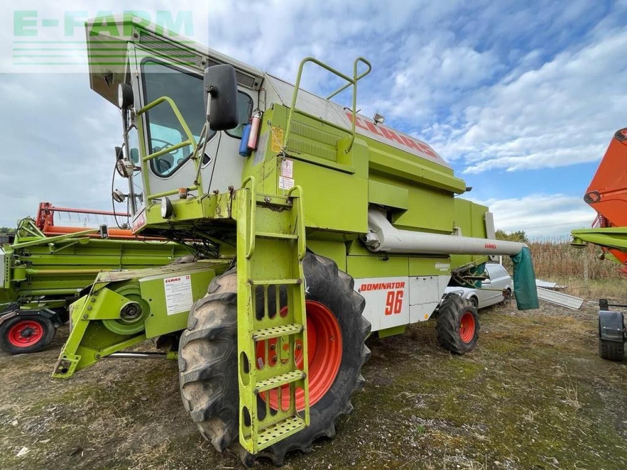 Mähdrescher del tipo CLAAS DOM 96M, Gebrauchtmaschine en HUNTLY (Imagen 2)