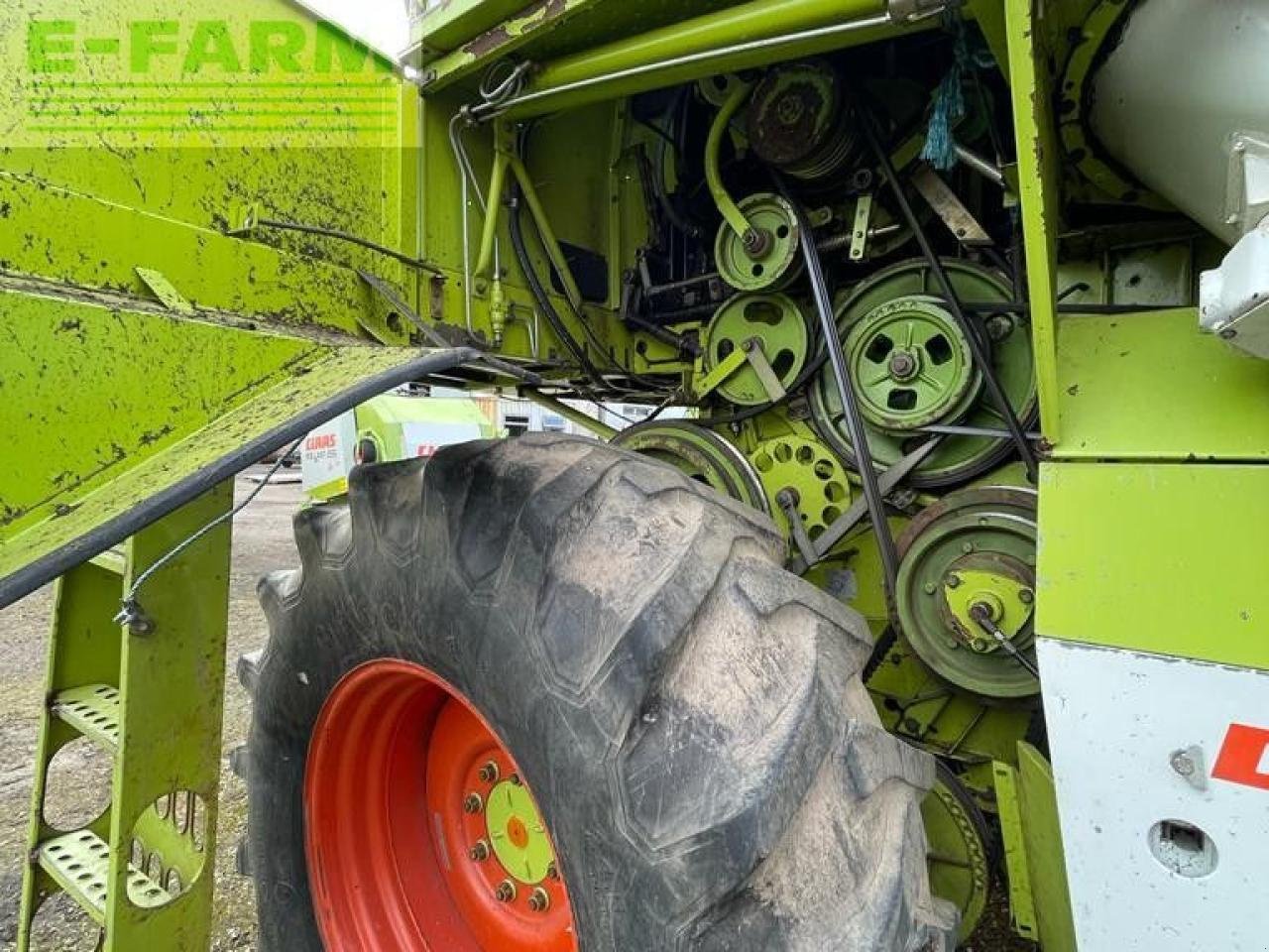 Mähdrescher des Typs CLAAS DOM 96M, Gebrauchtmaschine in HUNTLY (Bild 3)