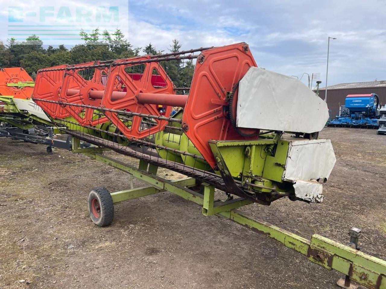 Mähdrescher tip CLAAS DOM 96M, Gebrauchtmaschine in HUNTLY (Poză 7)