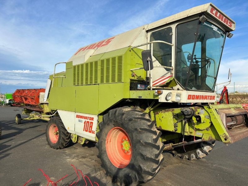 Mähdrescher des Typs CLAAS DOMINATOR 108 SL, Gebrauchtmaschine in LISIEUX (Bild 1)