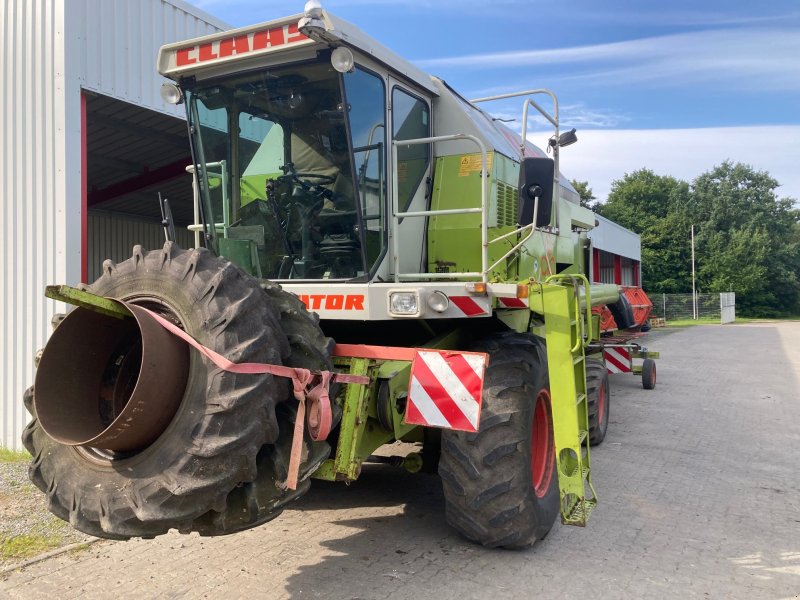 Mähdrescher van het type CLAAS Dominator 108 SL, Gebrauchtmaschine in Eutin (Foto 1)