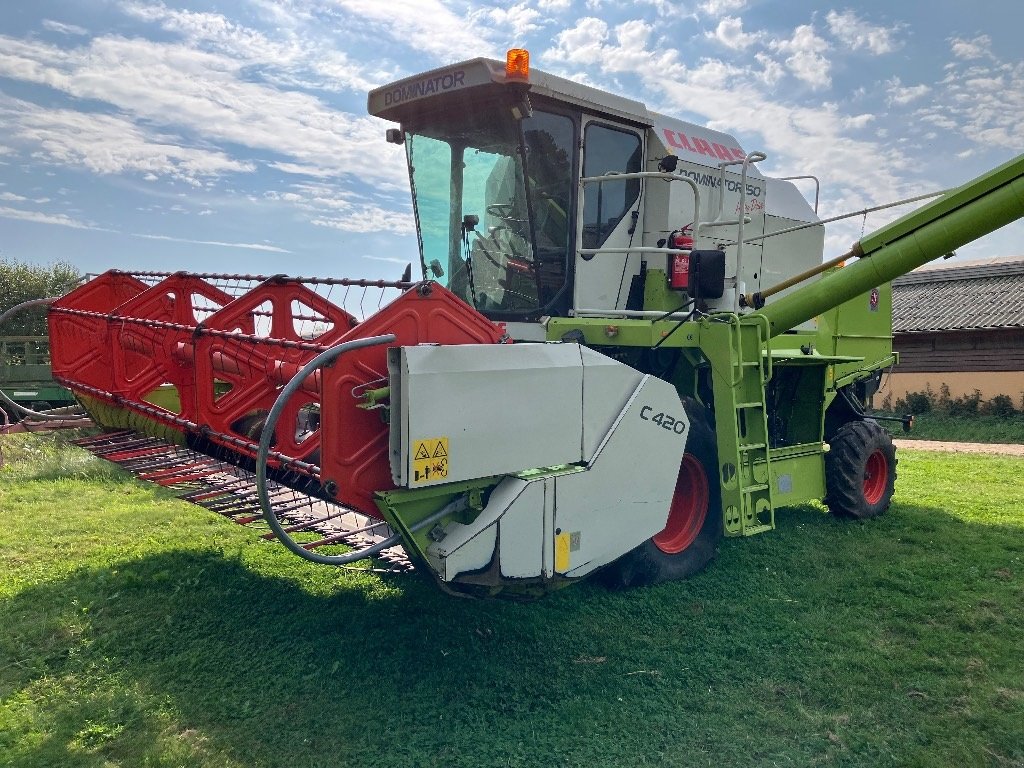 Mähdrescher des Typs CLAAS Dominator 150 Hydro, Gebrauchtmaschine in Mern (Bild 1)