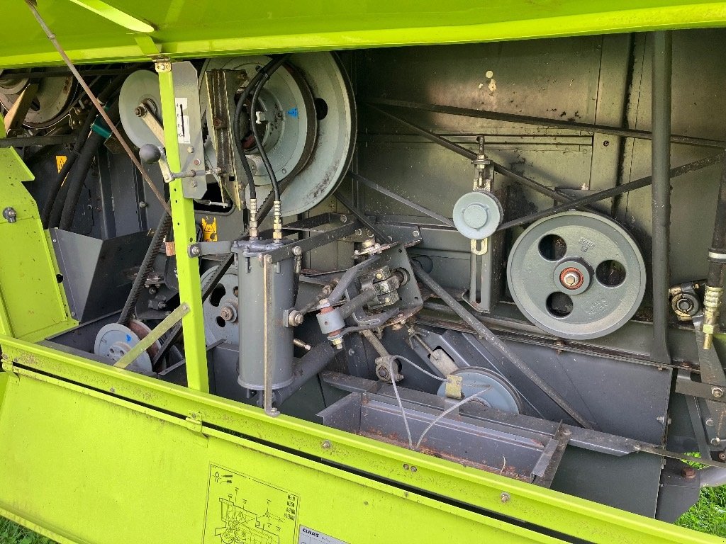 Mähdrescher des Typs CLAAS Dominator 150 Hydro, Gebrauchtmaschine in Mern (Bild 4)