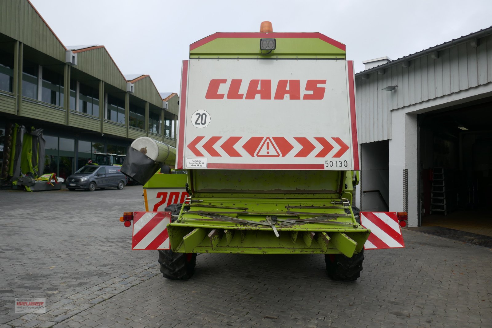 Mähdrescher van het type CLAAS Dominator 208 Mega, Gebrauchtmaschine in Dorfen (Foto 4)