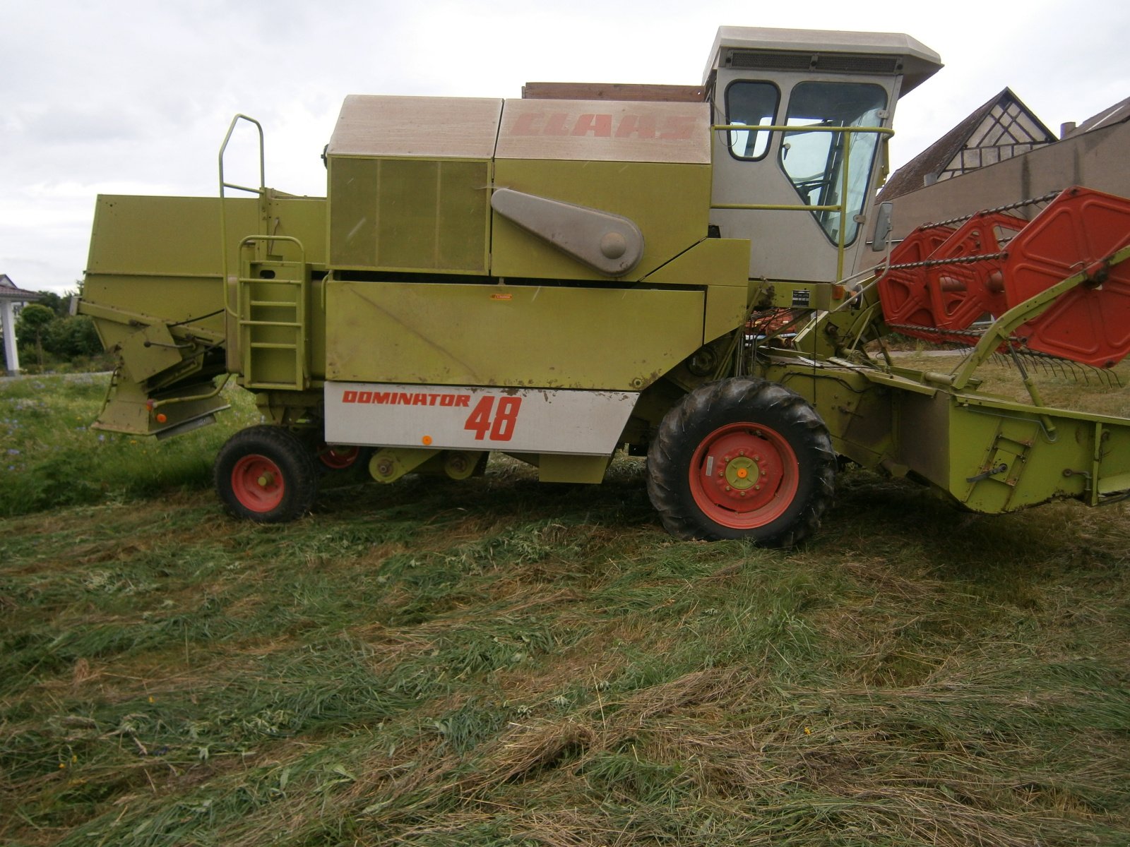 Mähdrescher typu CLAAS Dominator 48, Gebrauchtmaschine w Schrozberg (Zdjęcie 1)