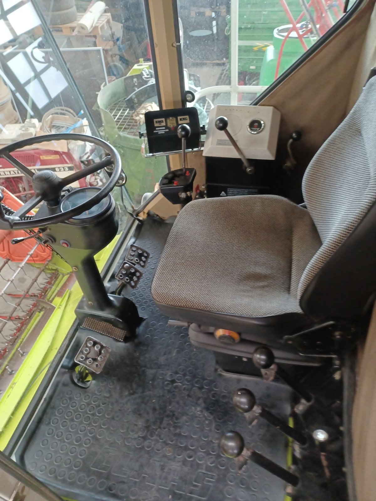 Mähdrescher tip CLAAS Dominator 68 S, Gebrauchtmaschine in Au/Hallertau (Poză 20)